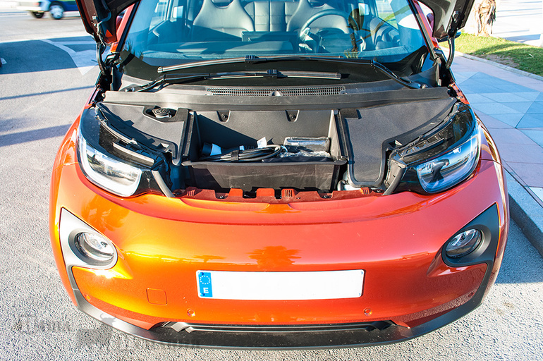 Тест-драйв BMW i3